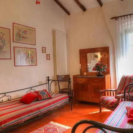 Grande Sole Apartment *
